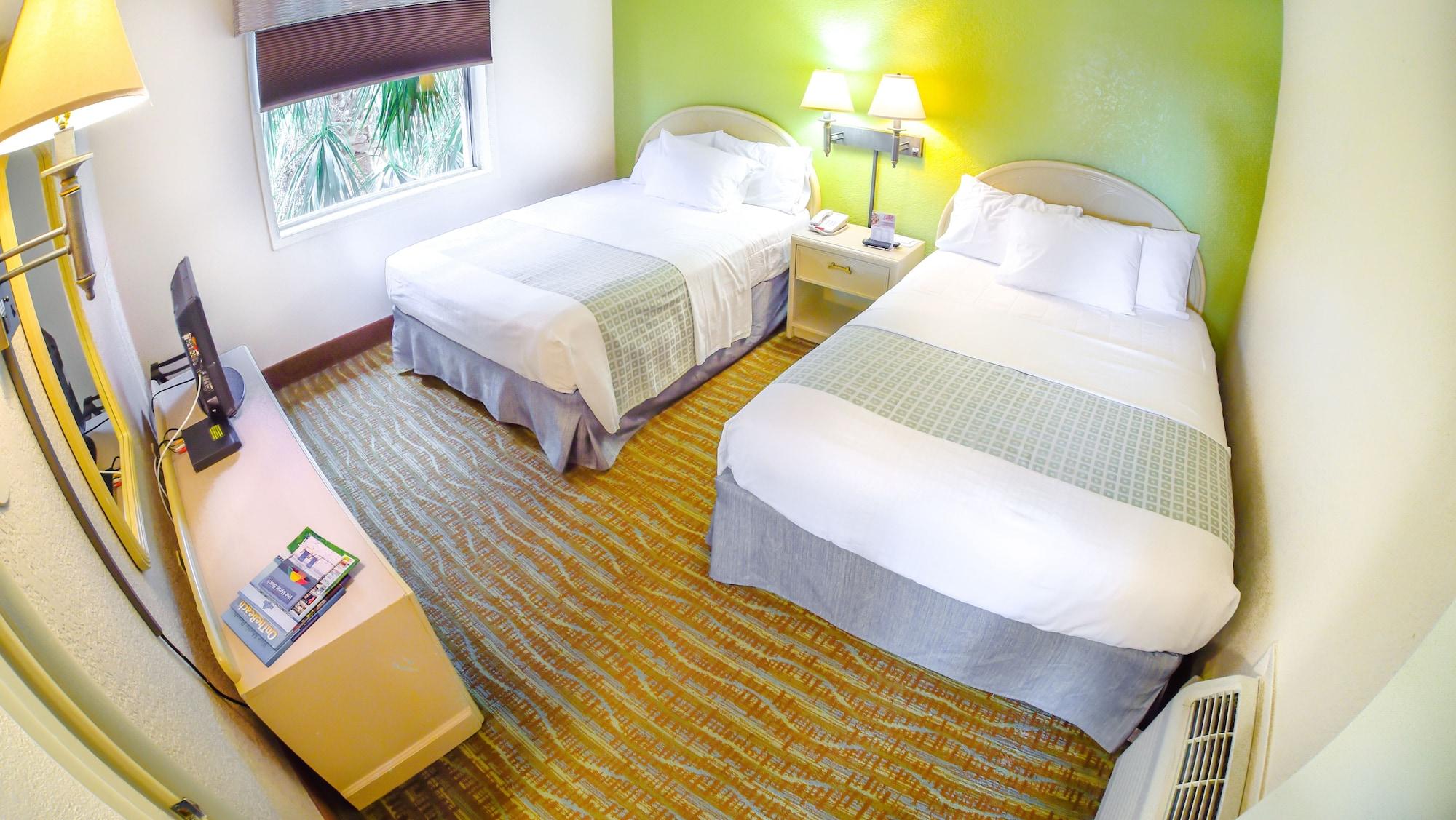 Sandcastle Oceanfront Resort At The Pavilion Myrtle Beach Exteriör bild