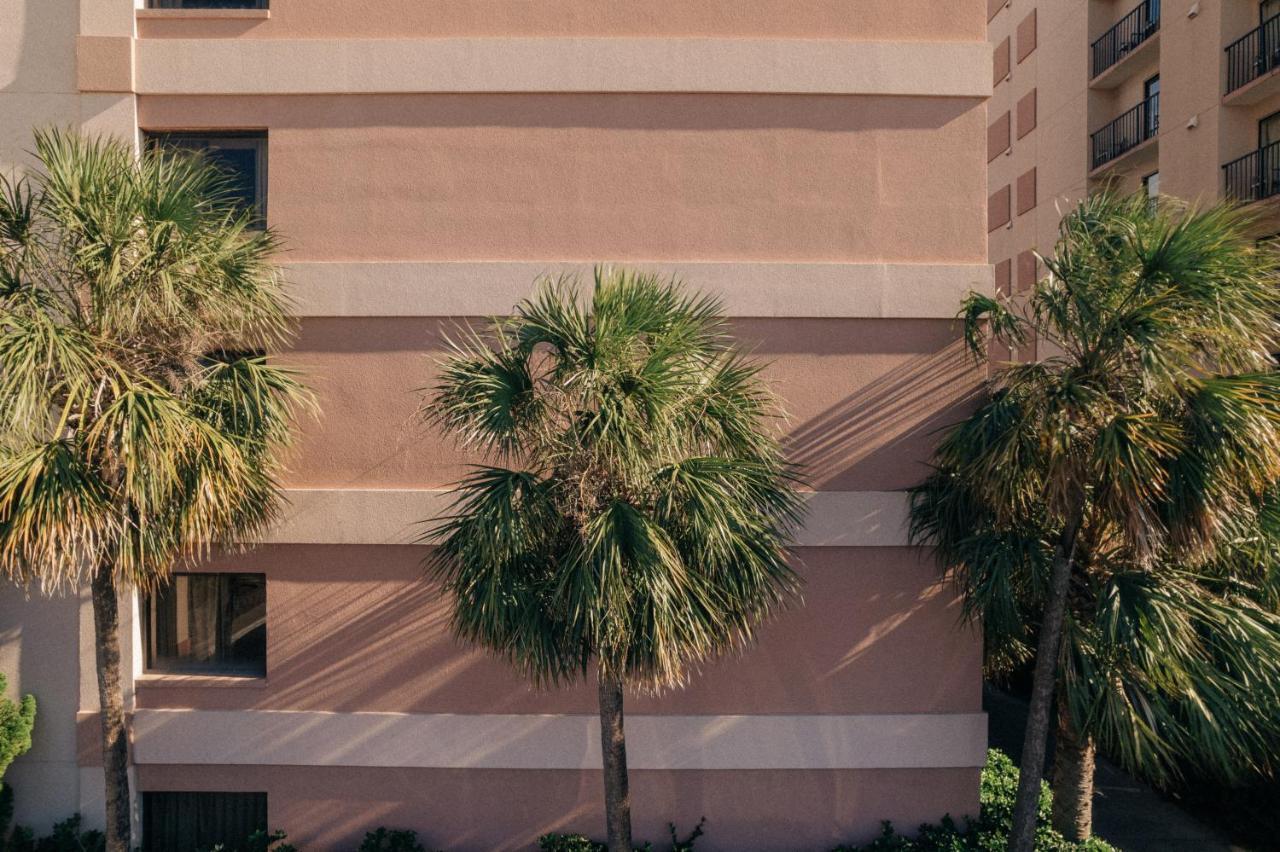 Sandcastle Oceanfront Resort At The Pavilion Myrtle Beach Exteriör bild